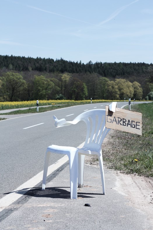 Bert Loeschner, Monobloc, Hitchhiking Bert Loeschner, Monobloc, Hitchhiking