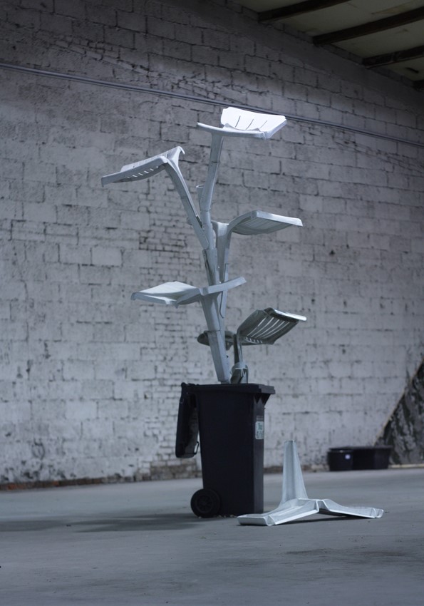 Bert Loeschner, Monobloc, Plastic Flower Bert Loeschner, Monobloc, Plastic Flower